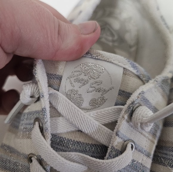Roxy Blue And White Striped Sneakers! - Picture 5 of 5
